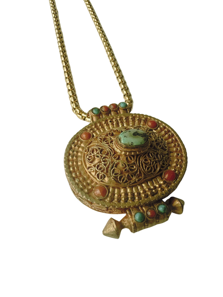 TN104 Gold Plated Tibetan Prayer Locket Necklace