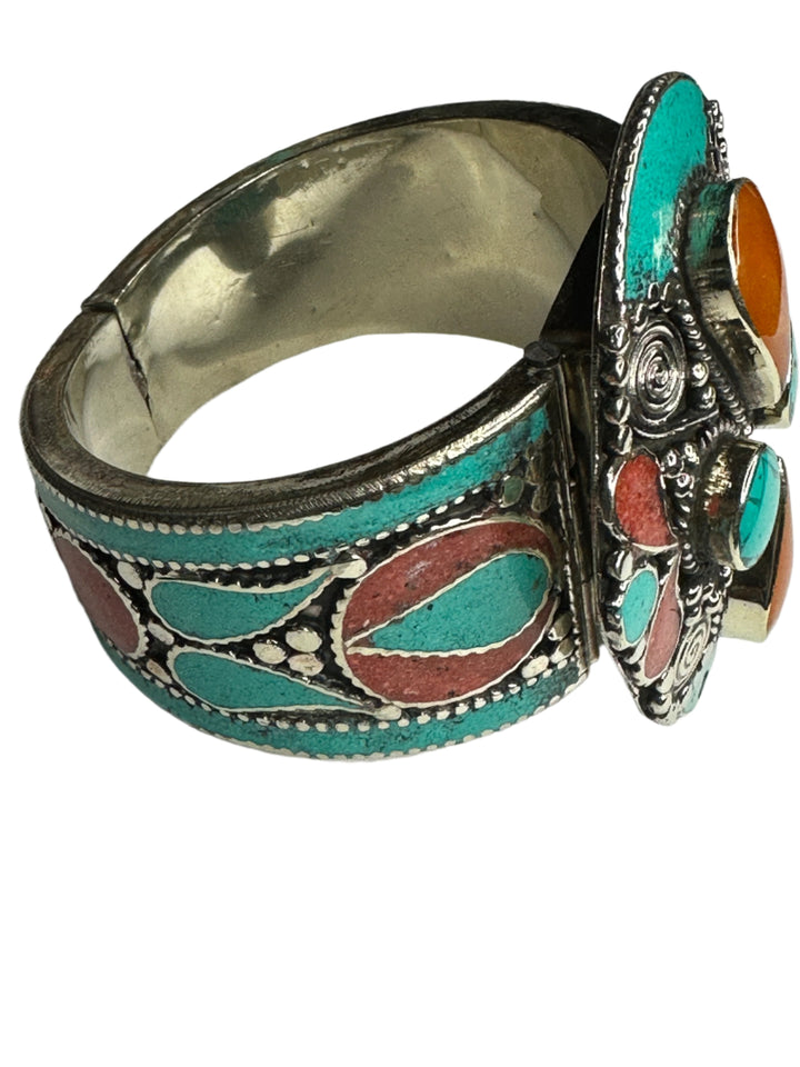 TB217 Tibetan Adjustable Cuff