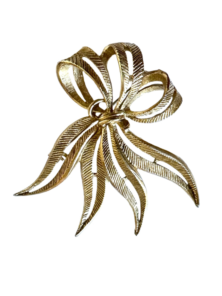 111 Vintage Gold Tobe Bow Brooch