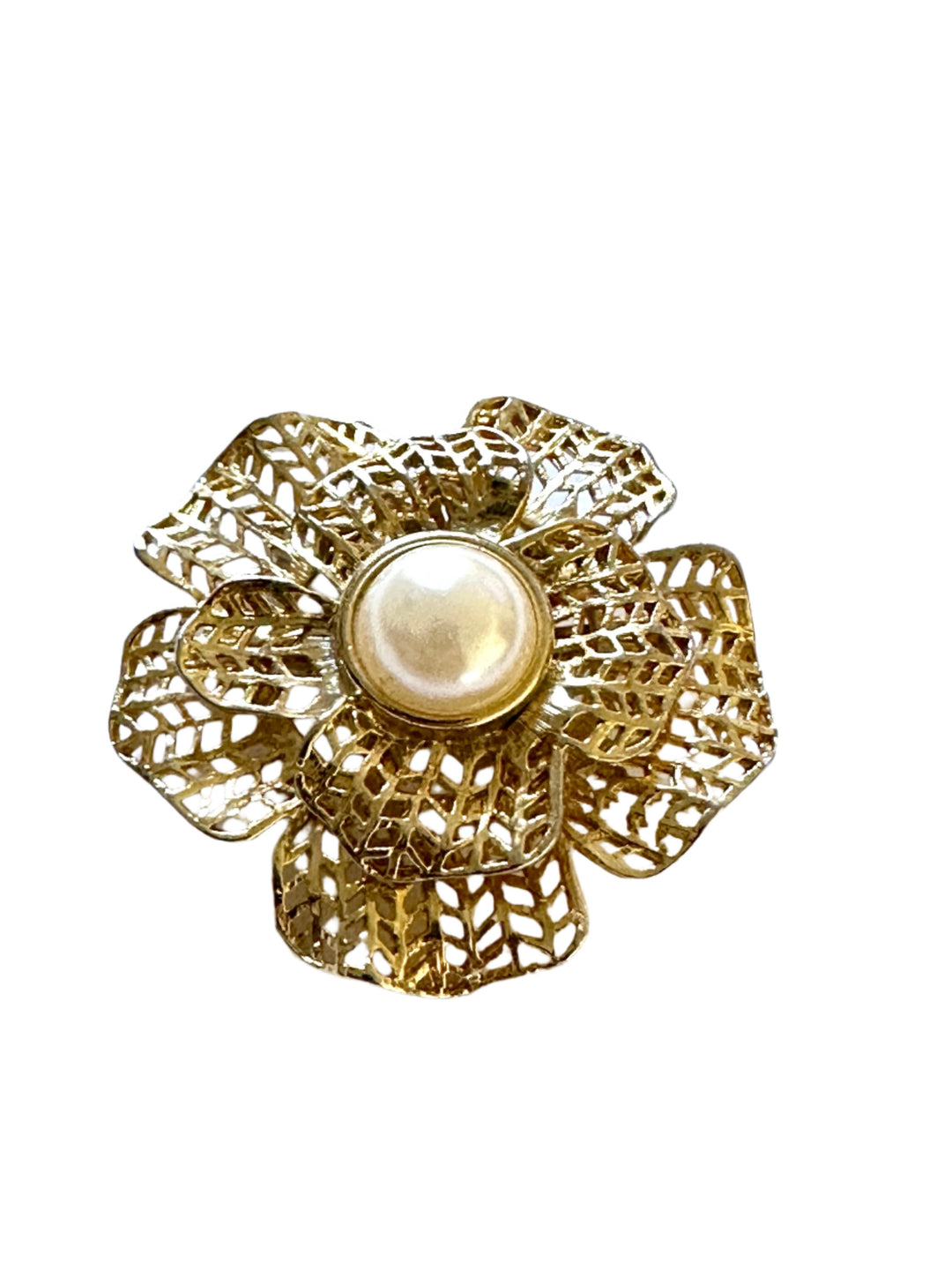 115 Vintage Faux Pearl Flower Brooch