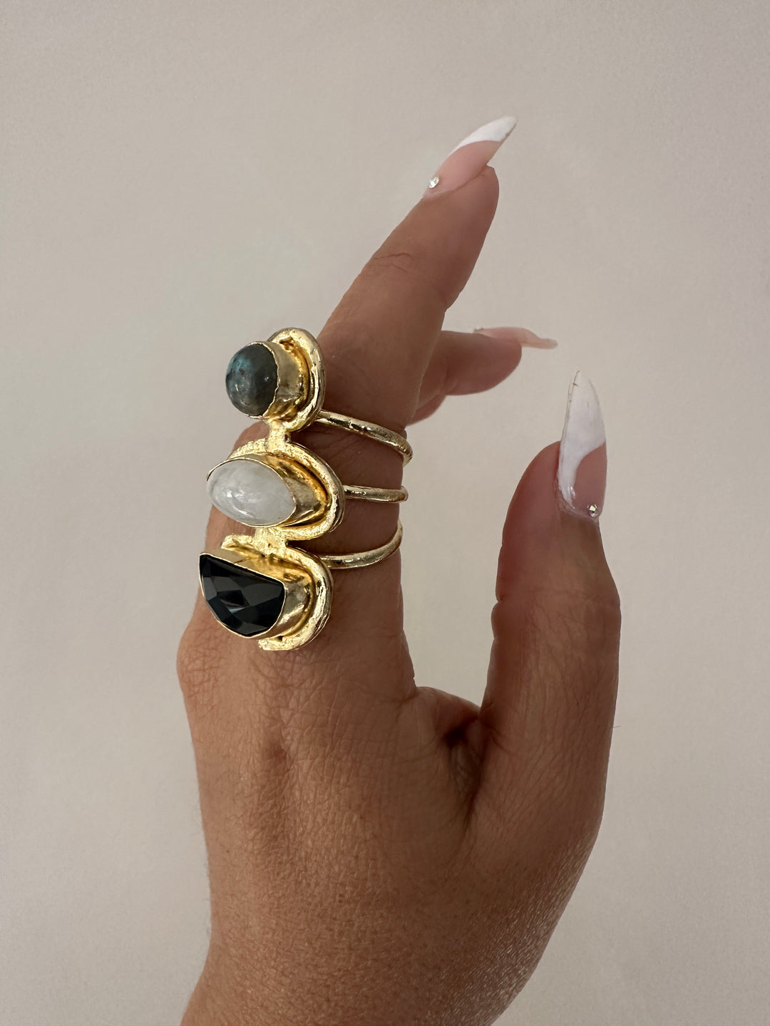 KA37 Three Gemstone Adjustable Ring