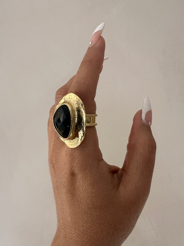 KA24 Onyx Adjustable Ring