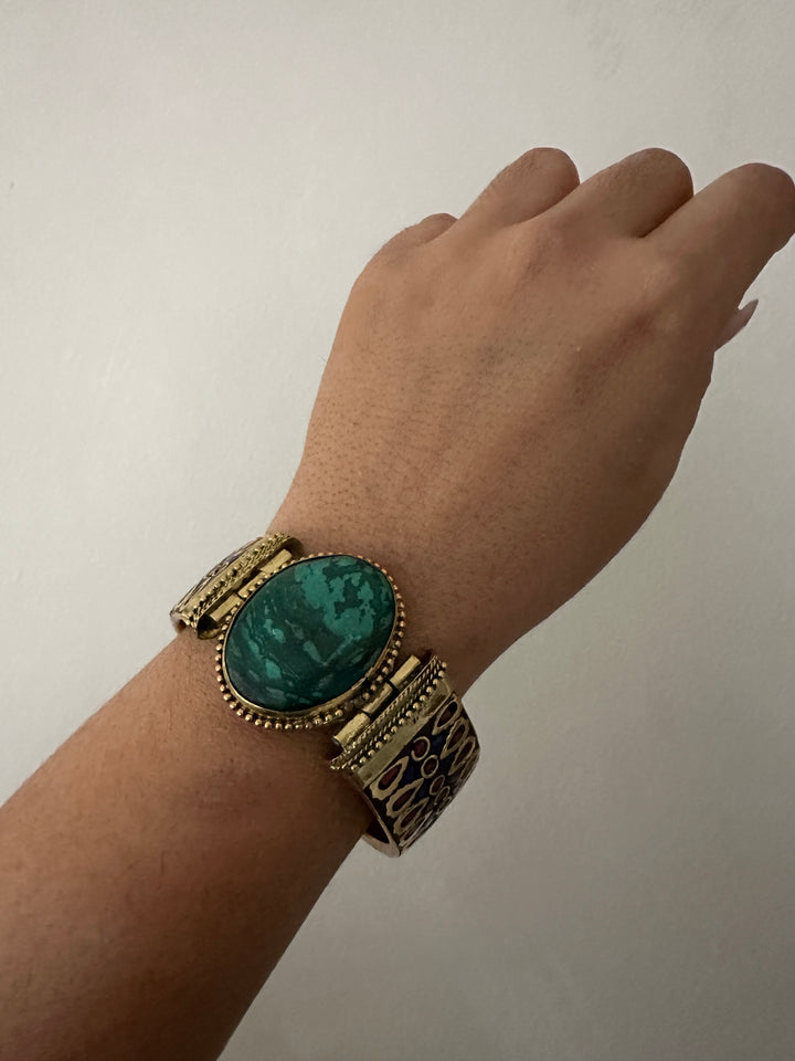 TL 027 - Gemstone Cuff