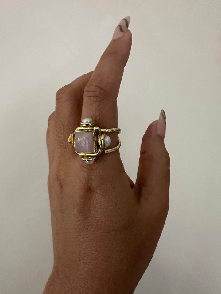 TL 028 - Gemstone Ring