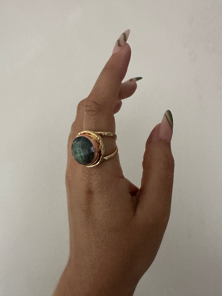 TL 030 - Gemstone Ring