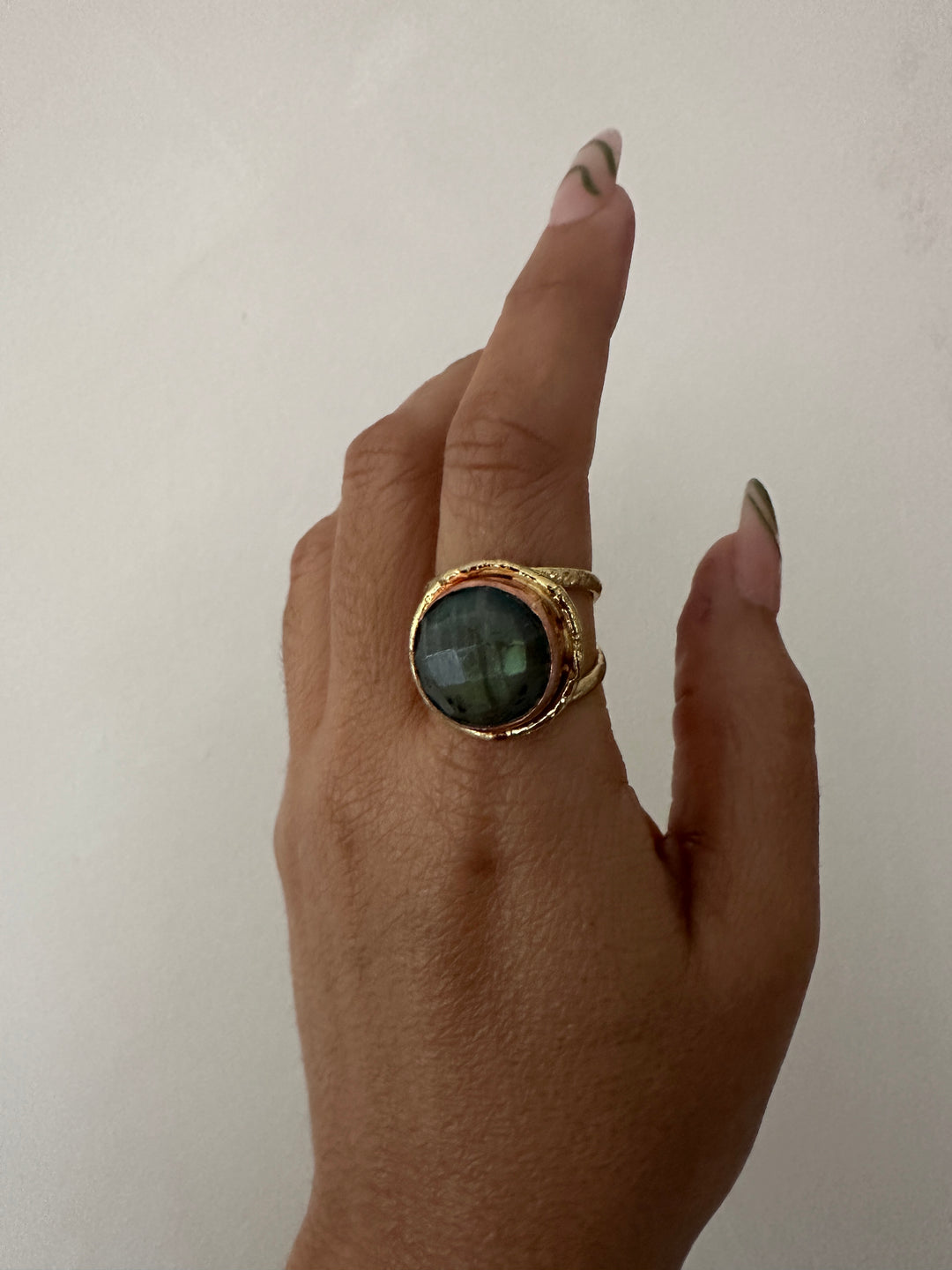 TL 030 - Gemstone Ring