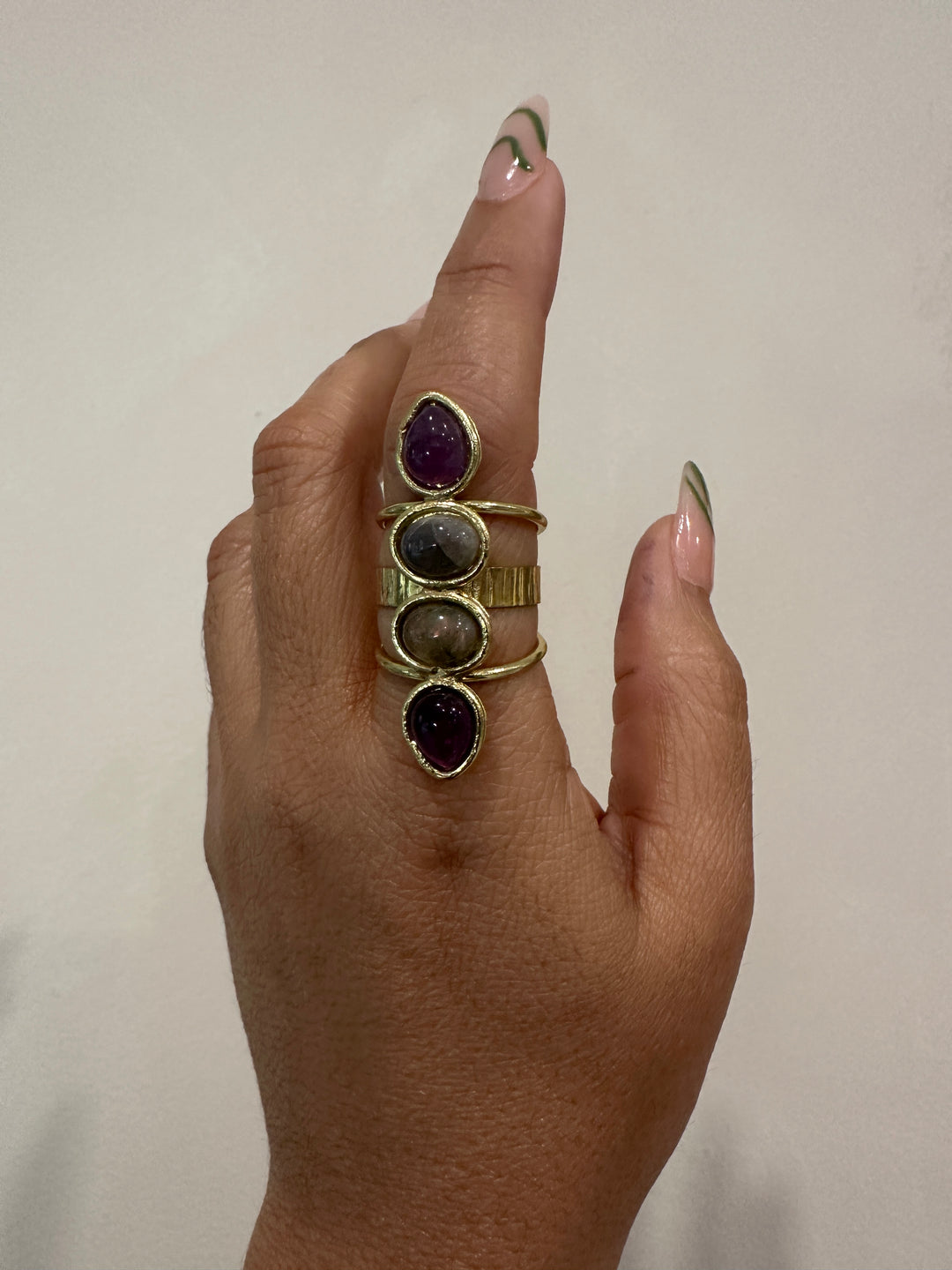 TL 039 - Gemstone Ring