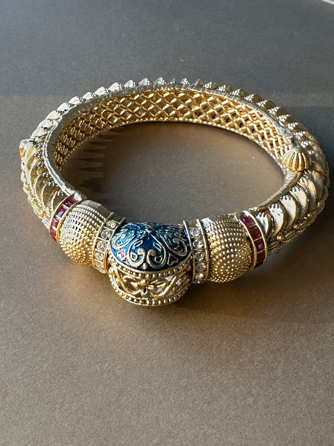 GB052 Indian Vintage Bangle