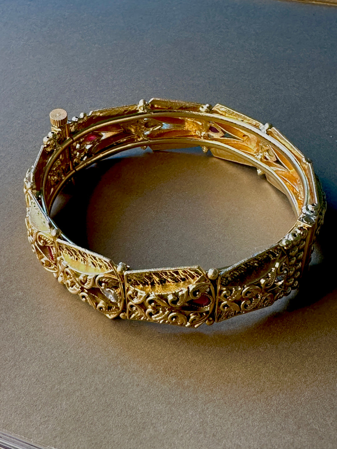 GB049 Indian Vintage Bangle